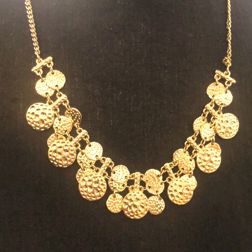 NEW DIRECTIONS BASIC METALS GOLD TONE NECKLACE NEW WITH TAGS